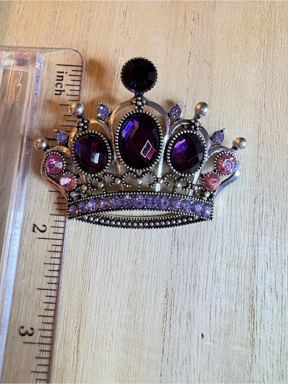 Purple Rhinestone Crown Brooch - Picture 4 of 6